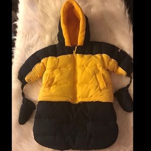 London Fog Infant Snow suit ❄️⛄️  0-6mo